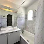 Villa L'oulivo, Pour 10 Personnes Avec Piscine Privee Dans Le Domaine De Valcros A