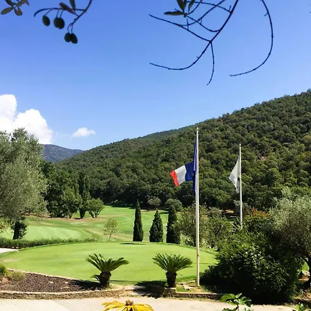 L'oulivo, Pour 10 Personnes Avec Piscine Privee Dans Le Domaine De Valcros A